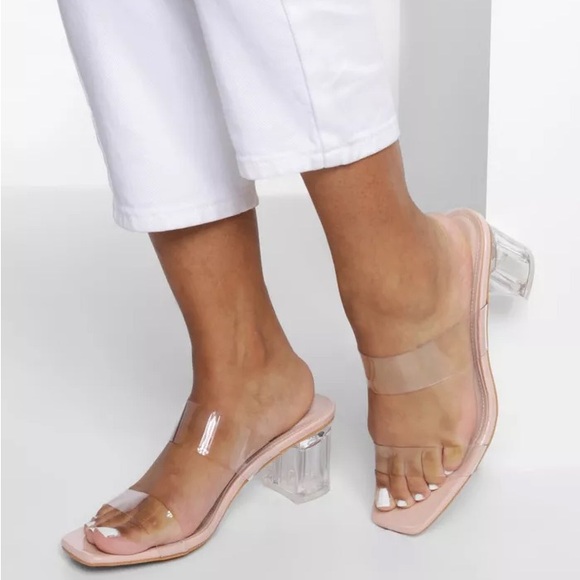 Boohoo Clear Block Heels - Picture 9 of 9